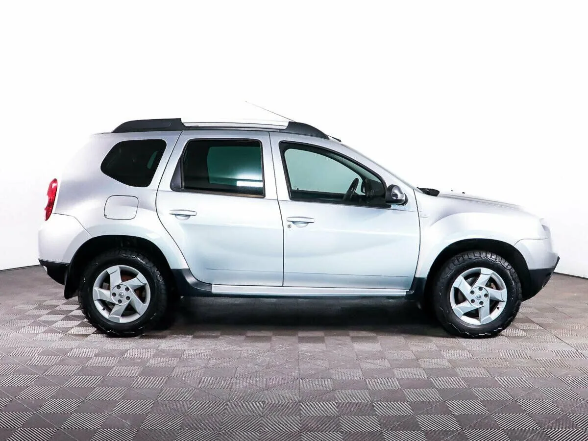 Renault Duster I · Expression — фото 4