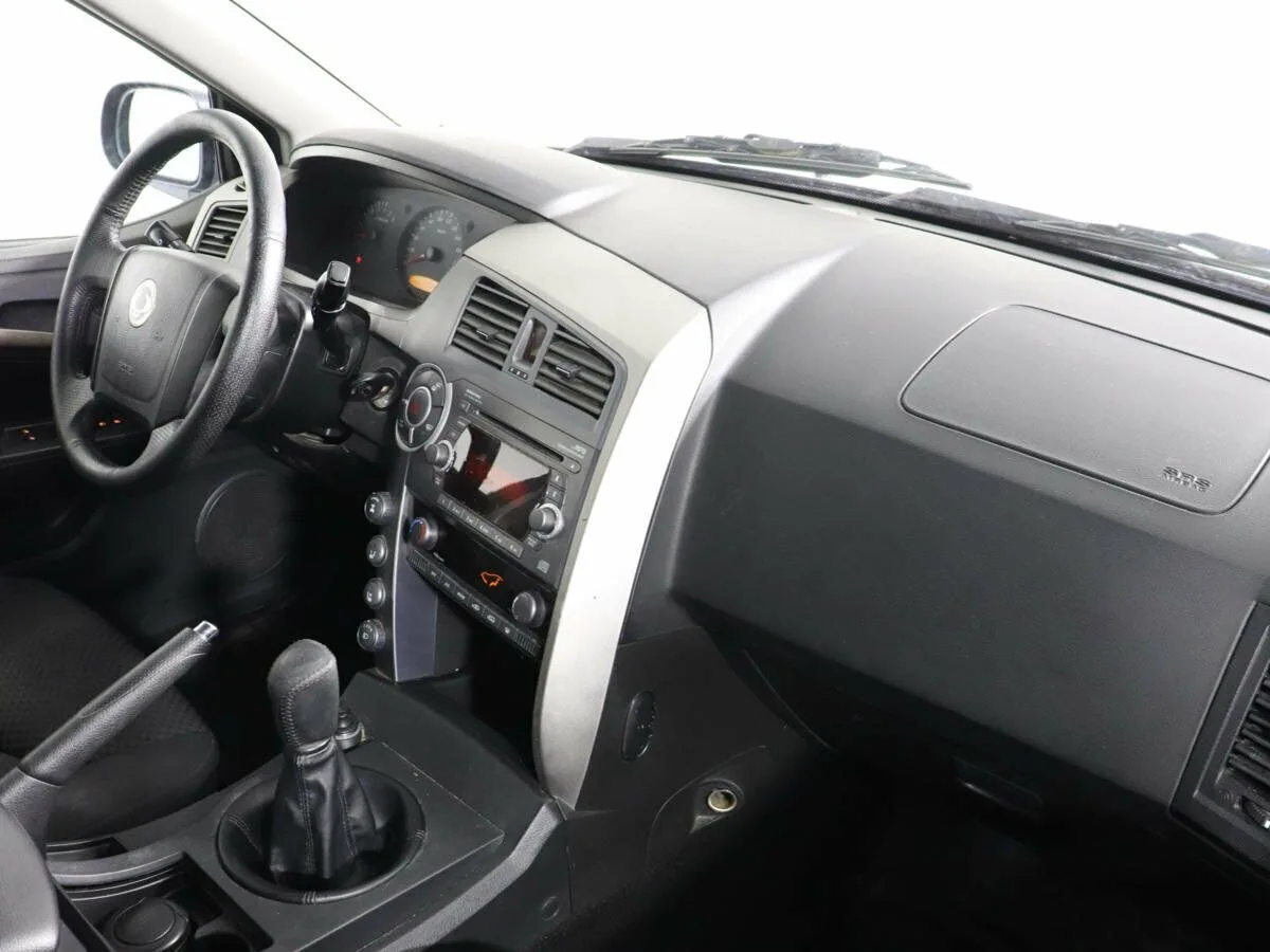 SsangYong Kyron I Рестайлинг · Original — фото 5