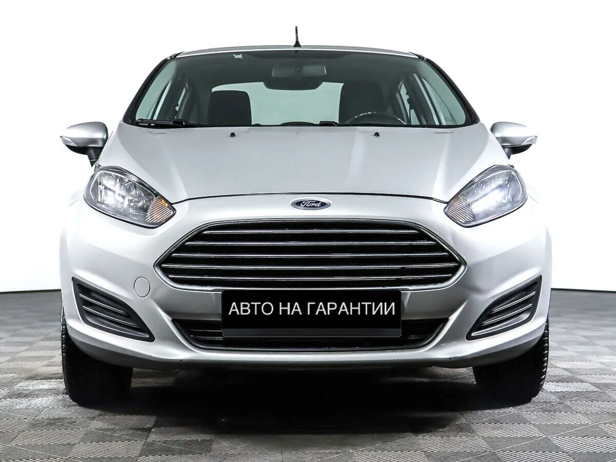 Ford Fiesta Mk6 Рестайлинг · Trend — фото 2