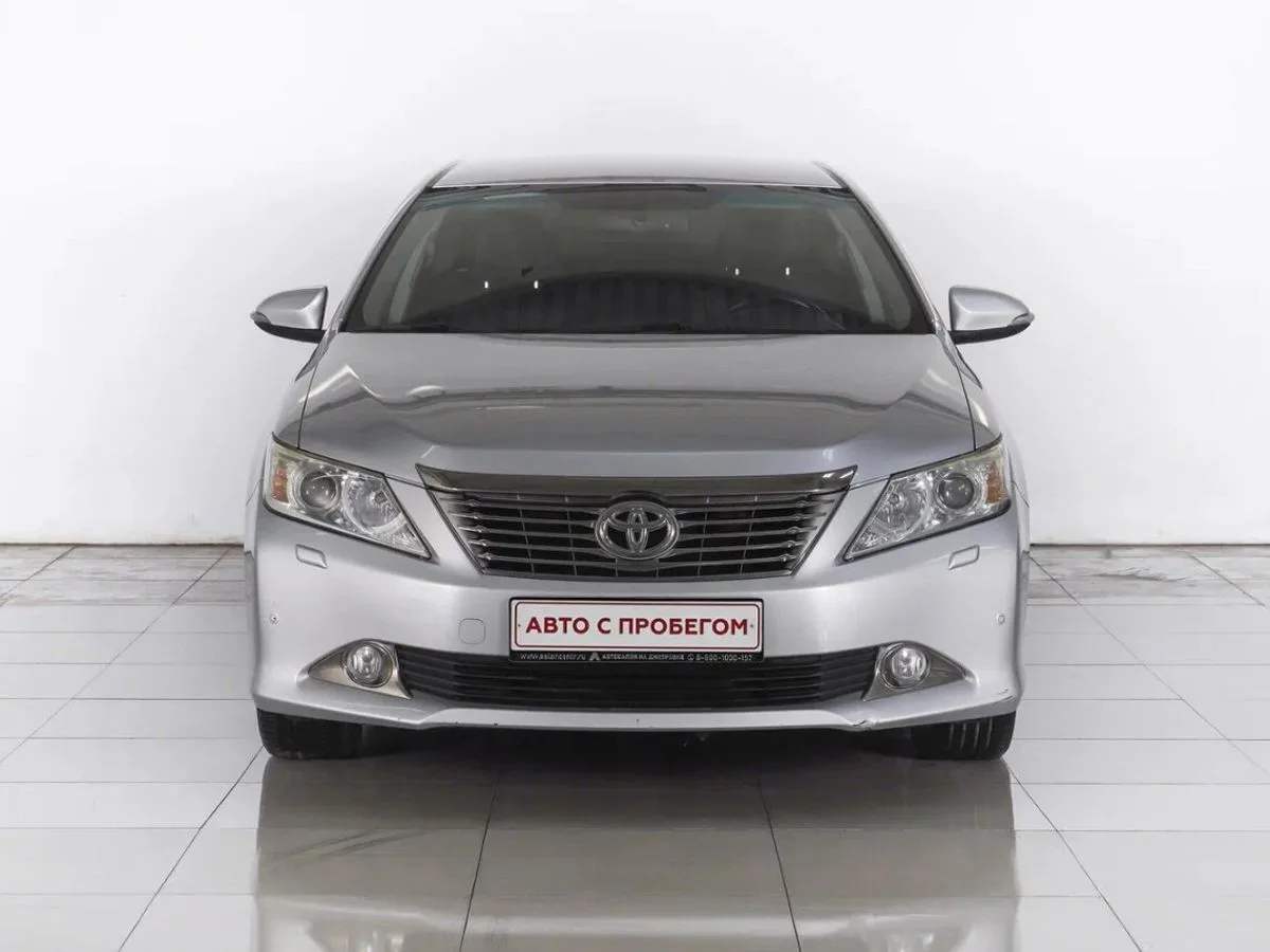 Toyota Camry VII (XV50) · Элеганс — фото 3