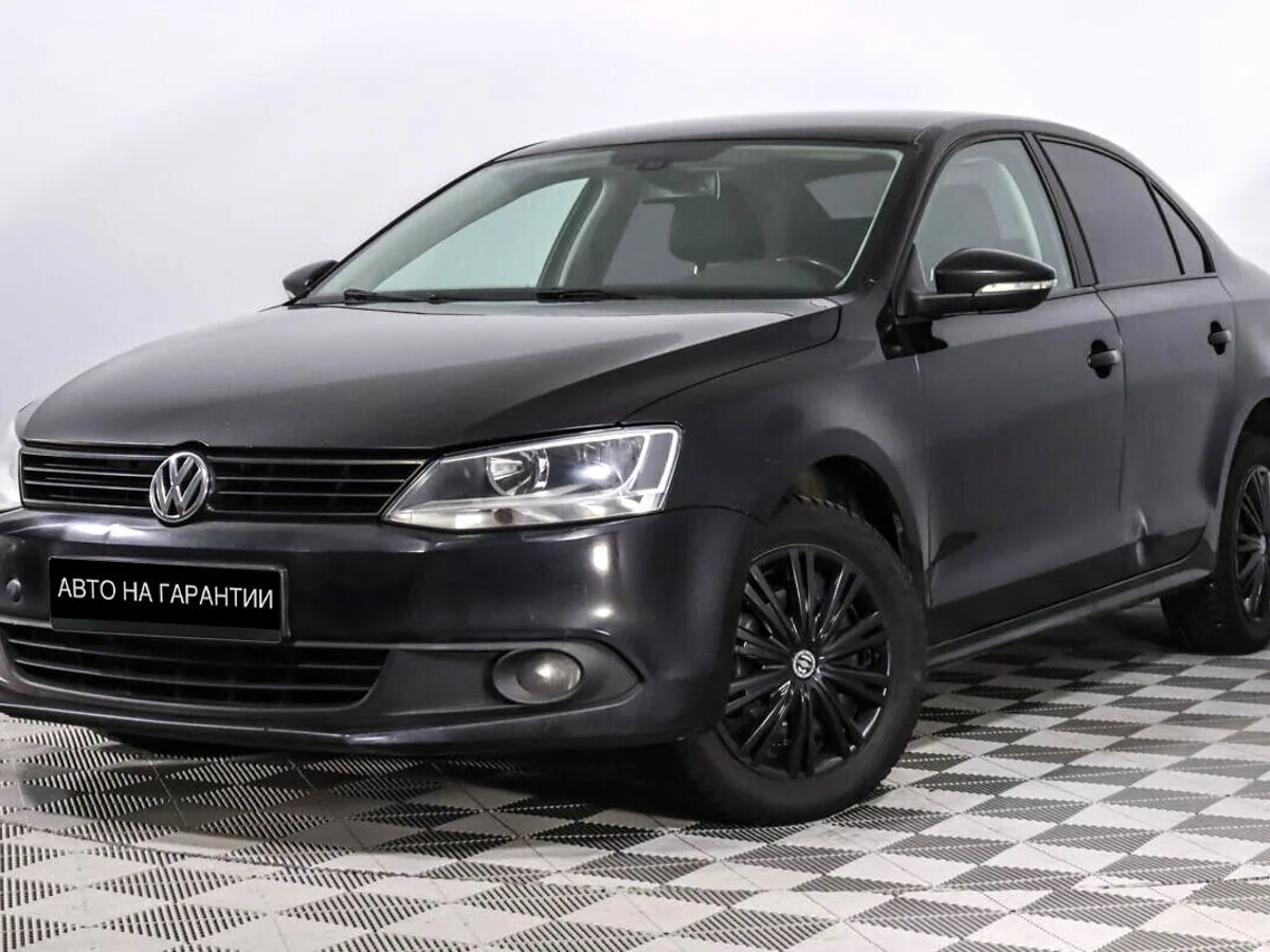 Volkswagen Jetta VI · Trendline
