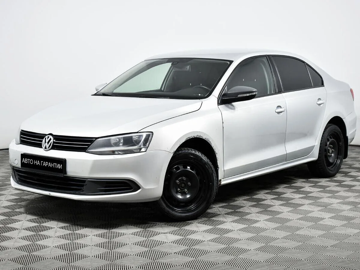 Volkswagen Jetta VI · Trendline