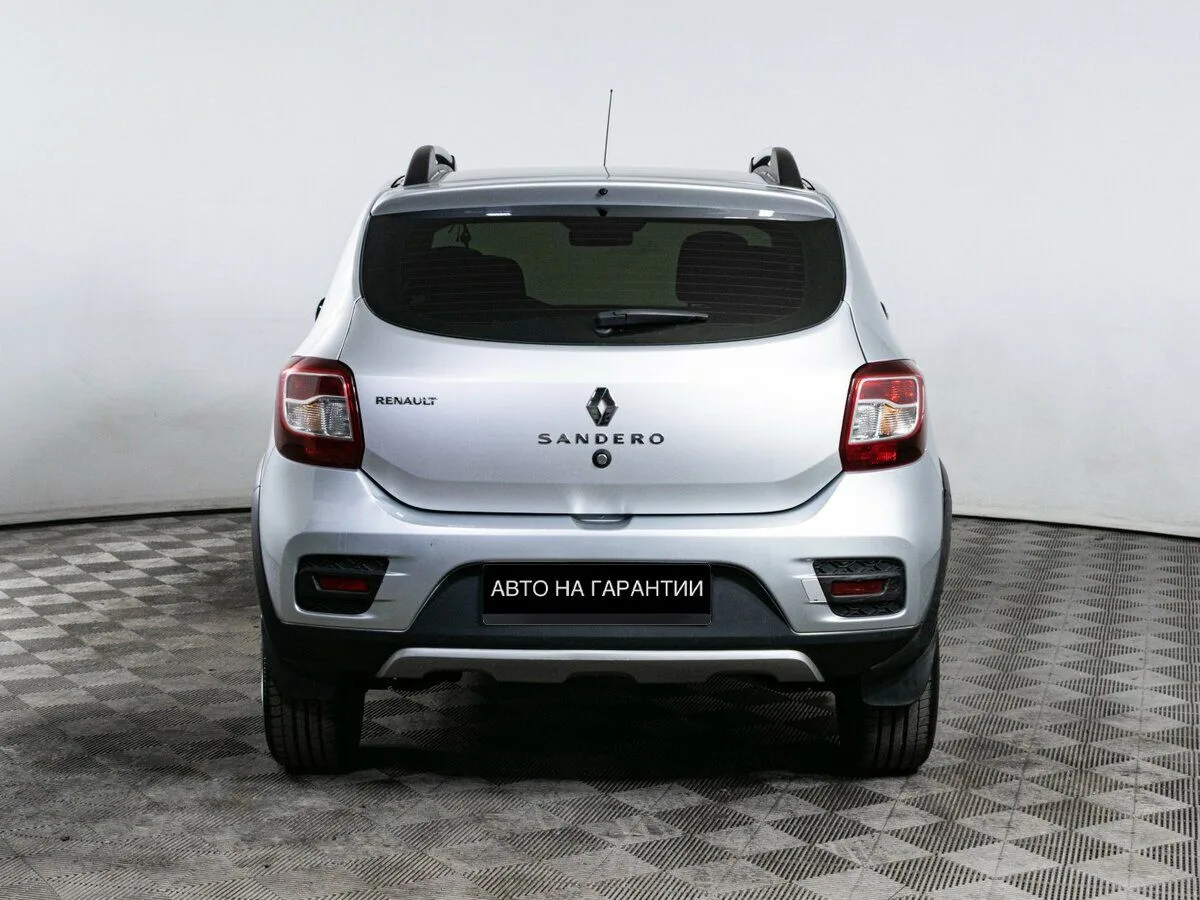 Renault Sandero II · Limited Edition — фото 4