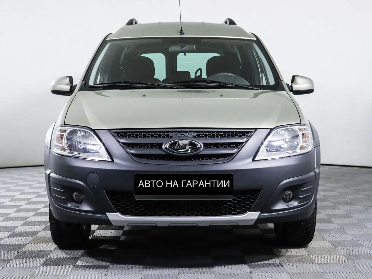 Lada (ВАЗ) Largus I · Luxe (5 мест) — фото 2