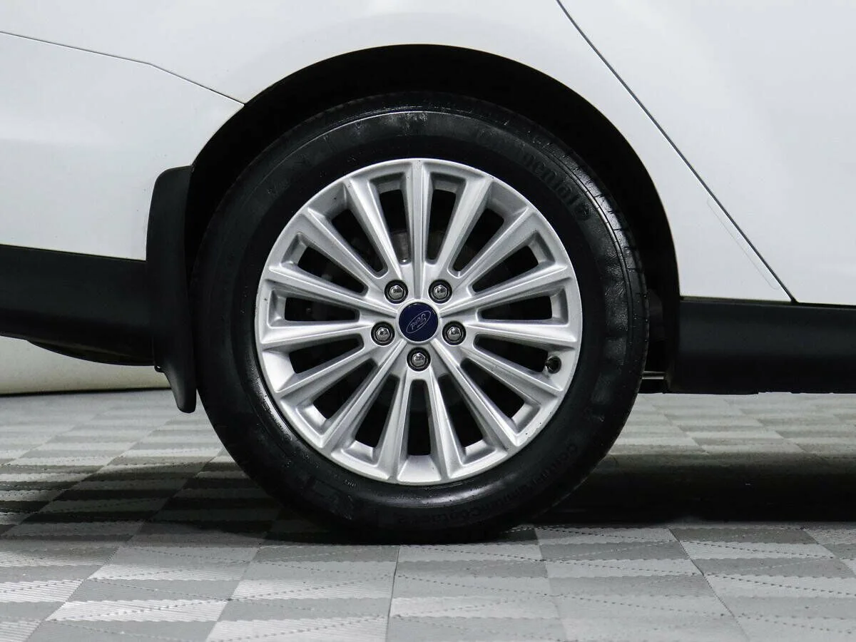 Ford Focus III Рестайлинг · Titanium — фото 5