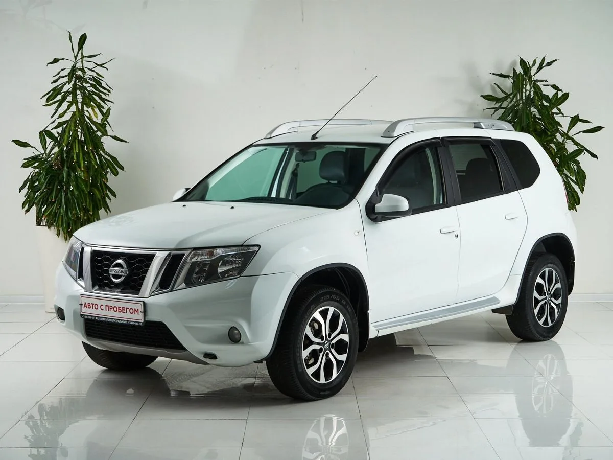 Nissan Terrano III (D10) · Tekna