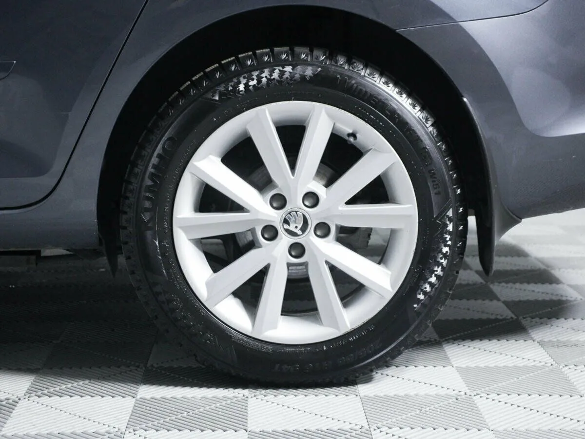 Skoda Rapid I · Ambition — фото 5