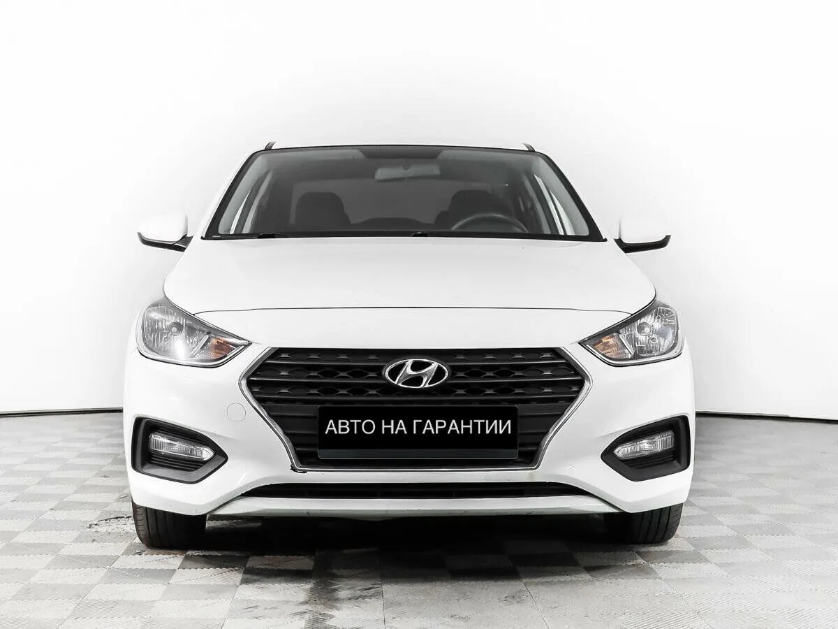 Hyundai Solaris II · Active Fleet — фото 2