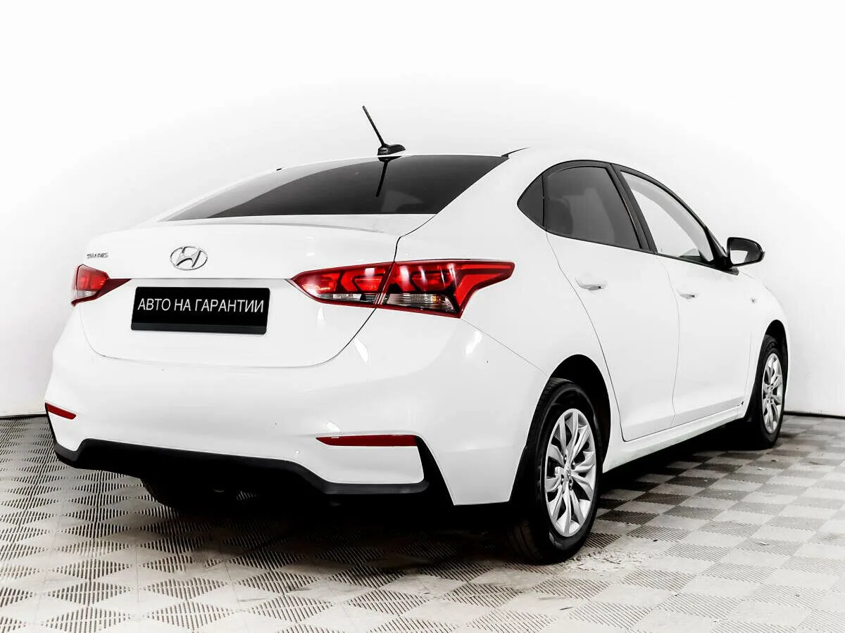Hyundai Solaris II · Active Fleet — фото 3
