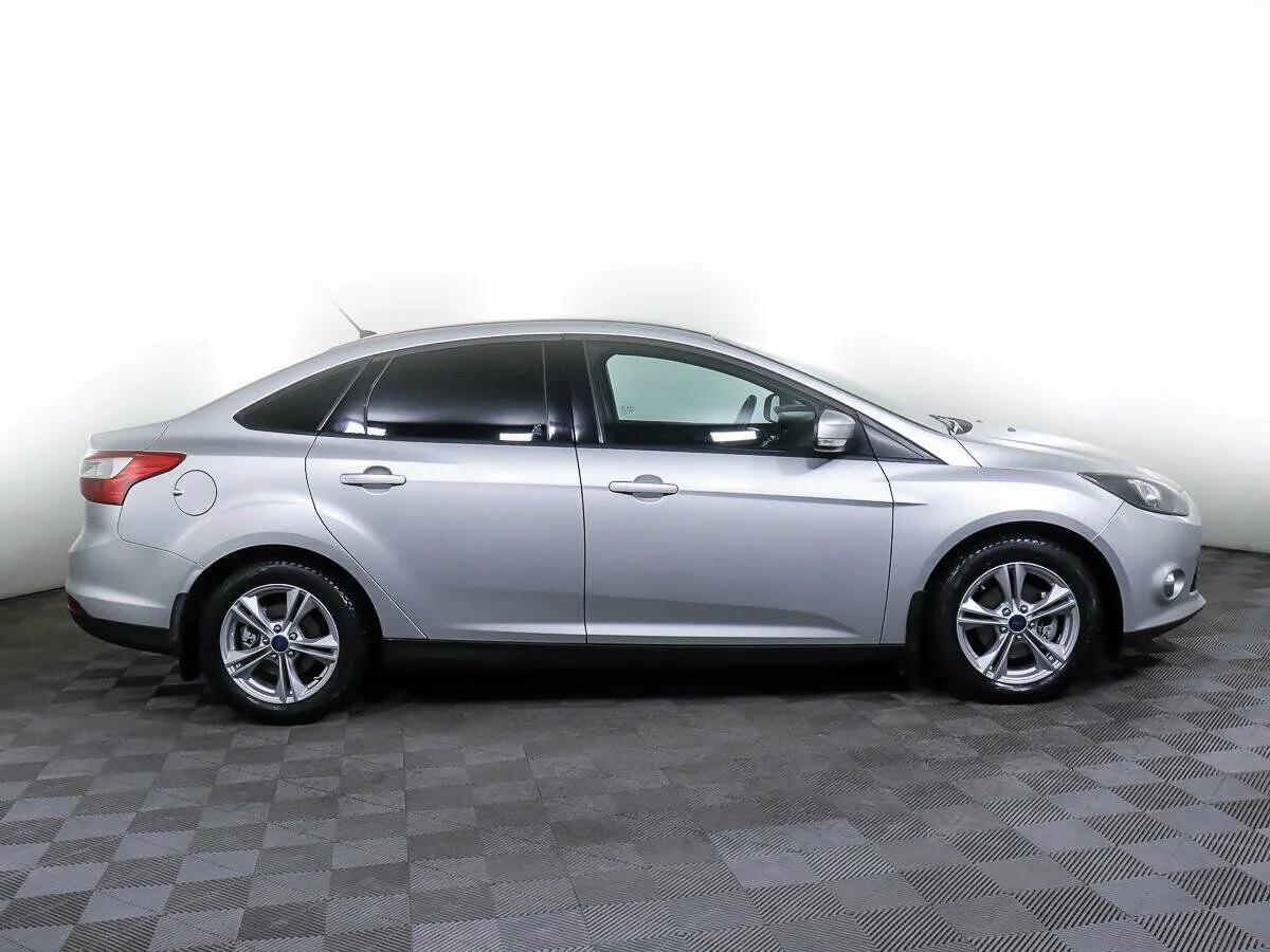 Ford Focus III · Trend — фото 3