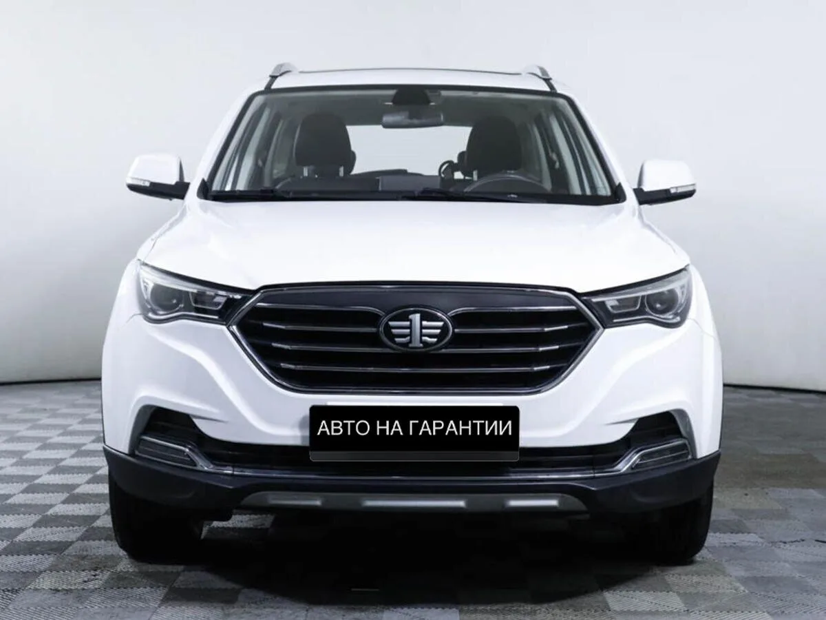 FAW Besturn X40 I · Luxury — фото 2
