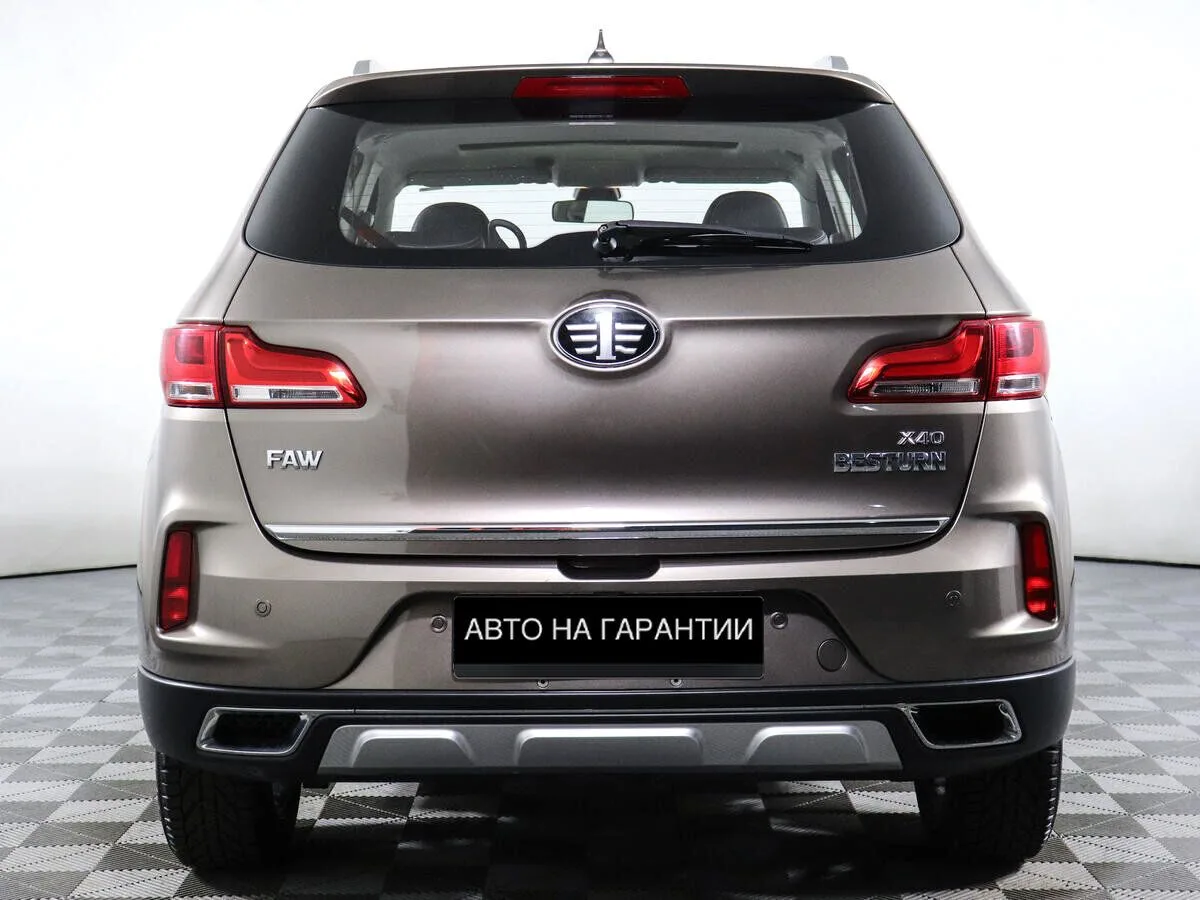 FAW Besturn X40 I · Luxury — фото 4