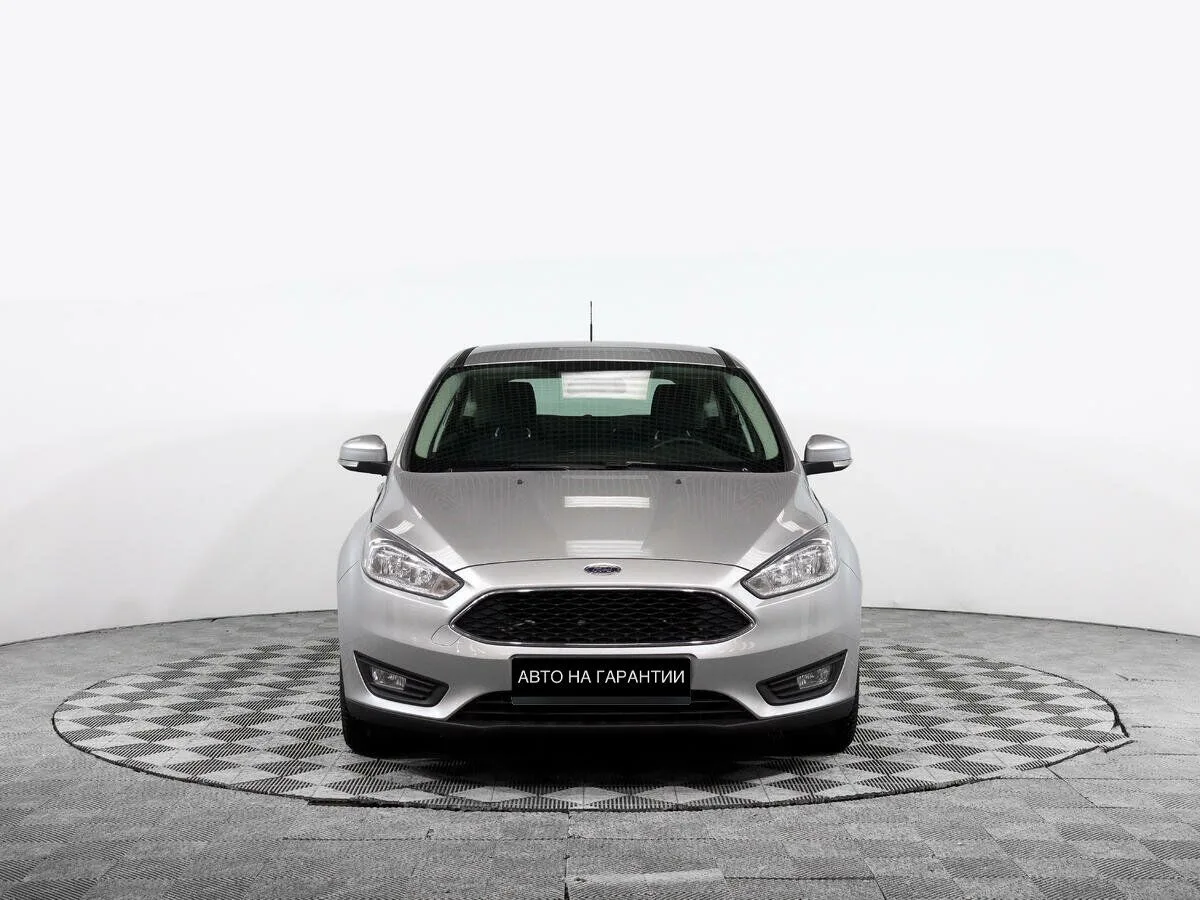 Ford Focus III Рестайлинг · Trend — фото 2
