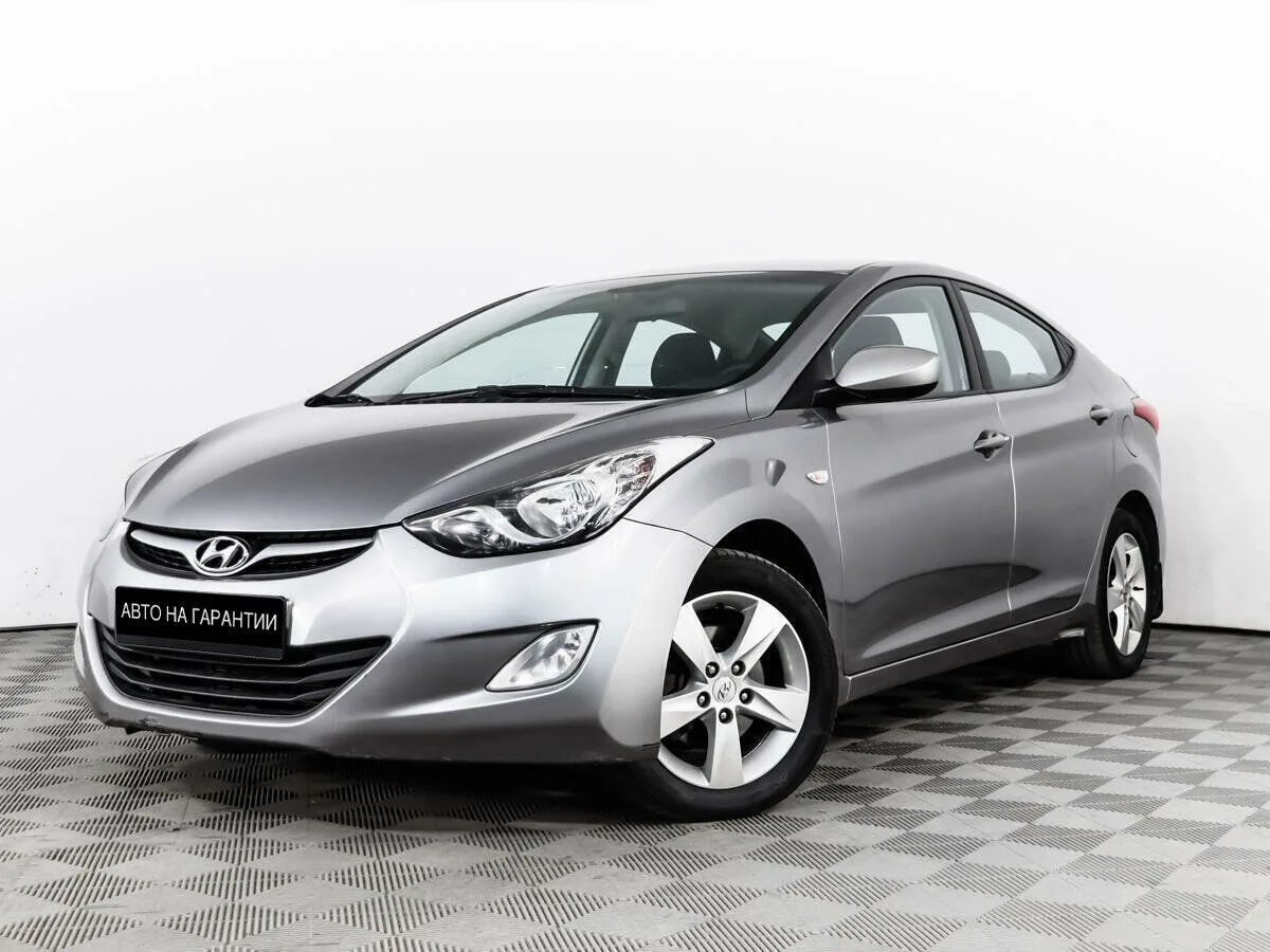 Hyundai Elantra V (MD) · Optima