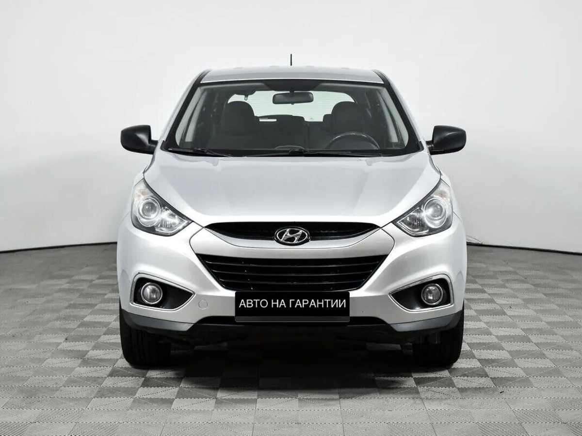Hyundai ix35 I · Base — фото 2