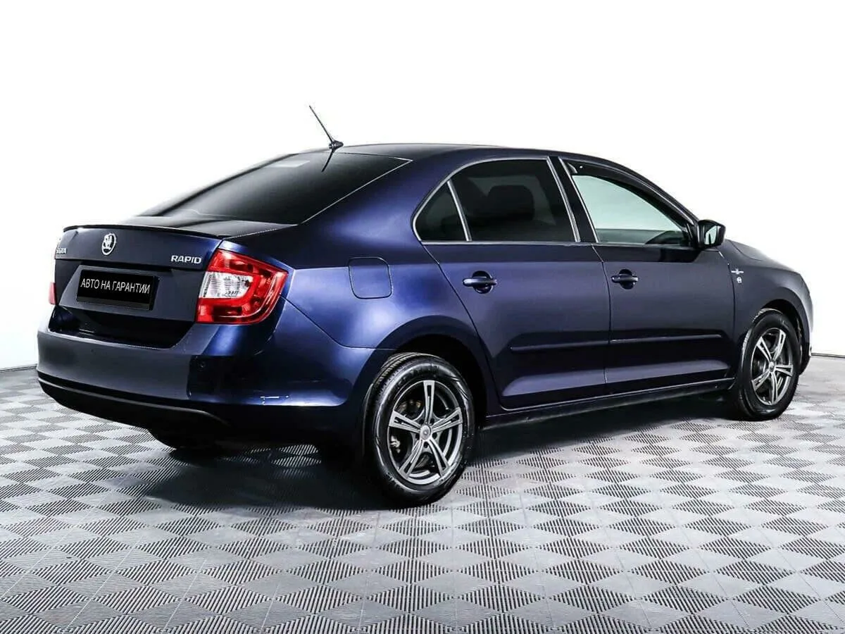 Skoda Rapid I · Style — фото 5