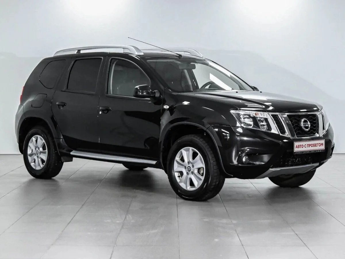 Nissan Terrano III (D10) · Tekna