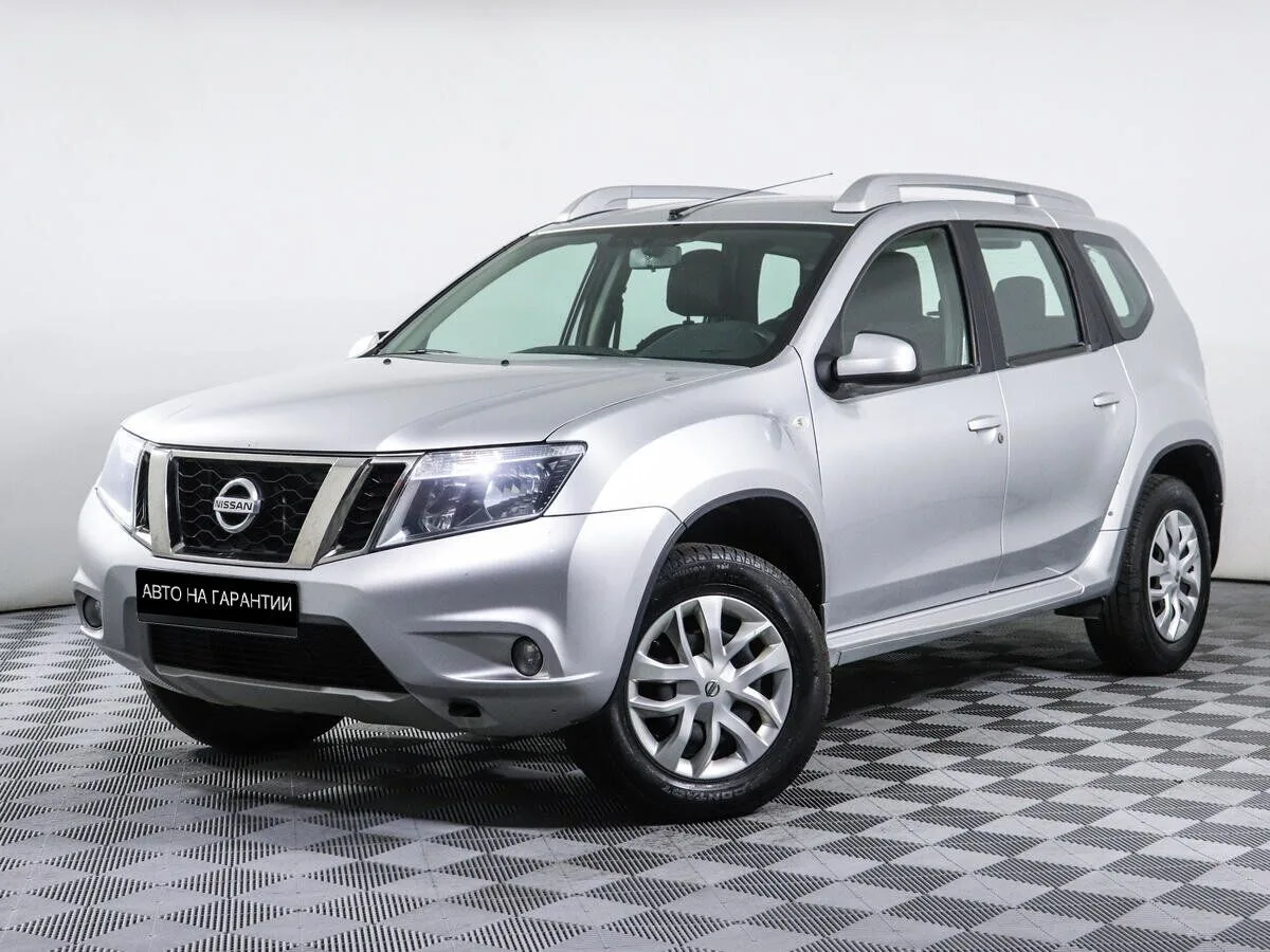 Nissan Terrano III (D10) · Comfort