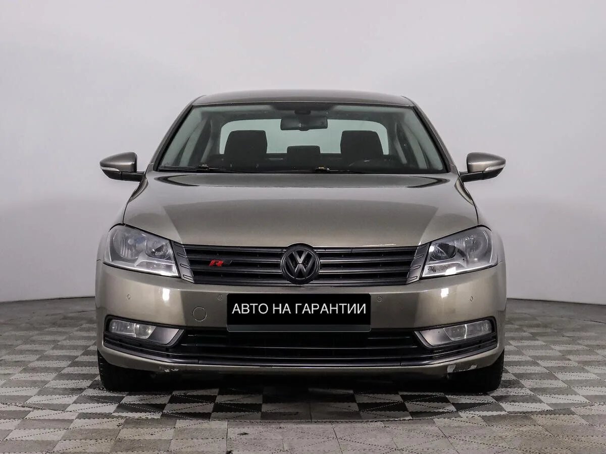 Volkswagen Passat B7 · Trendline — фото 2