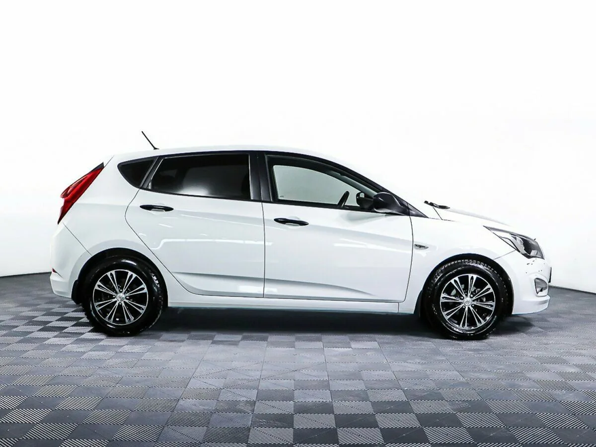 Hyundai Solaris I Рестайлинг · Active — фото 4