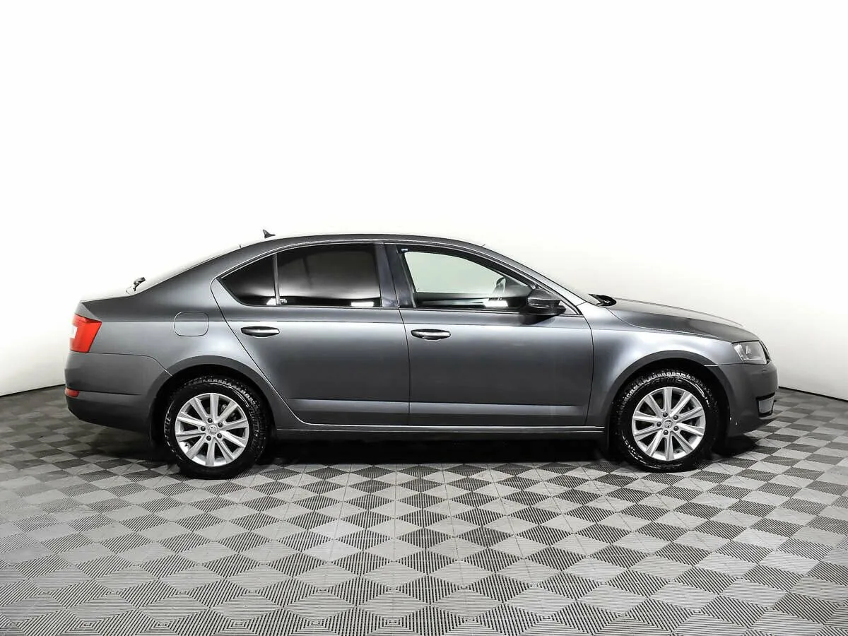 Skoda Octavia III (A7) · Ambition — фото 4