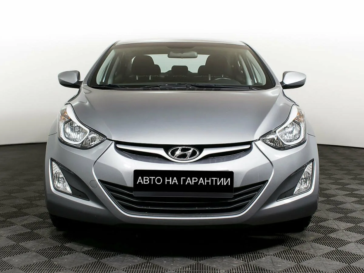 Hyundai Elantra V (MD) Рестайлинг · Base — фото 2