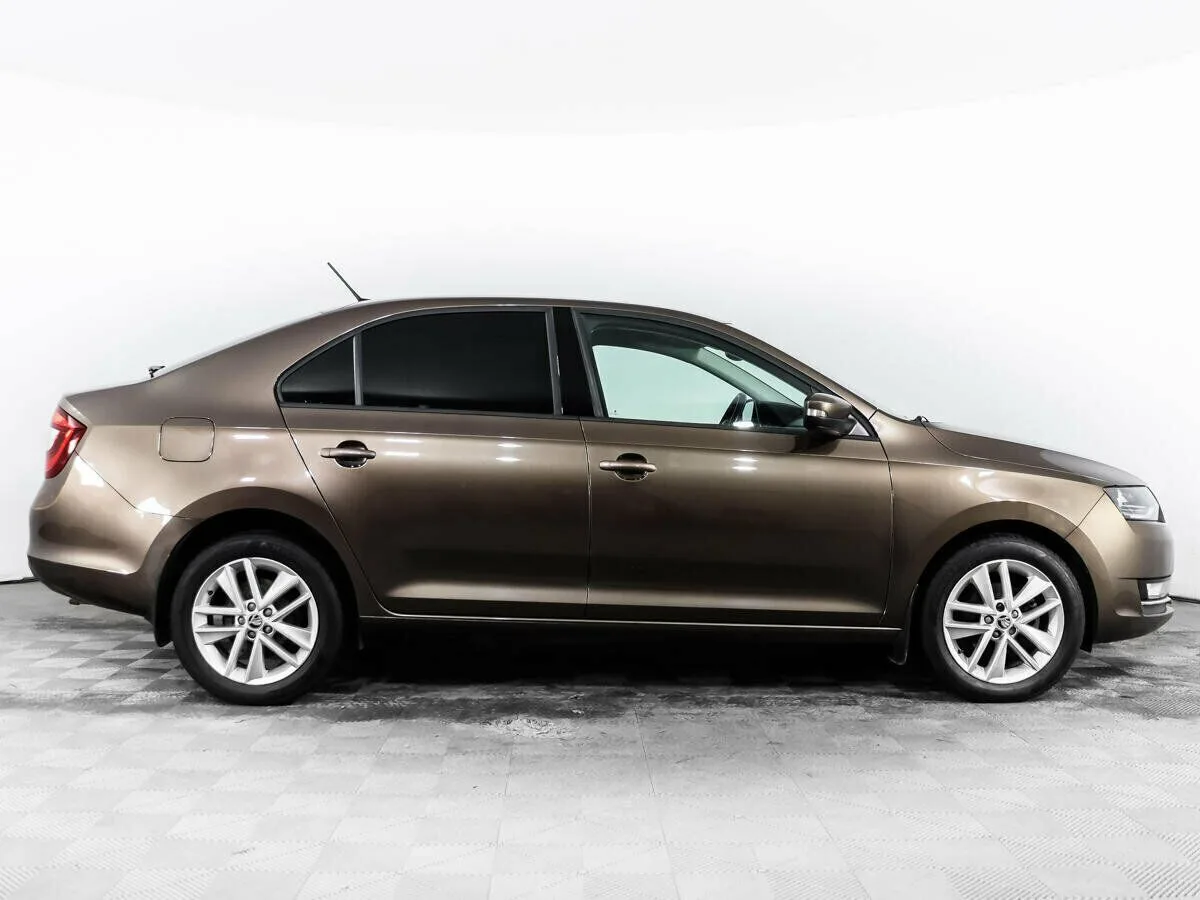 Skoda Rapid I Рестайлинг · Ambition — фото 4