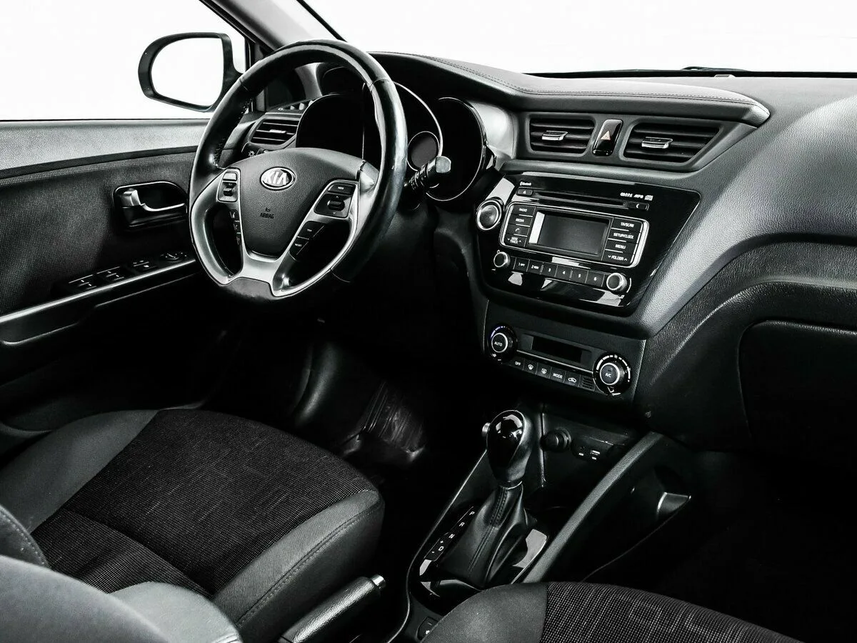 Kia Rio III Рестайлинг · Luxe — фото 5