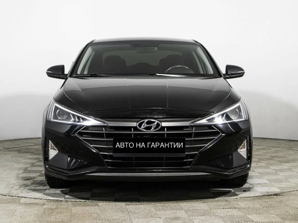 Hyundai Elantra VI (AD) Рестайлинг · Base — фото 2