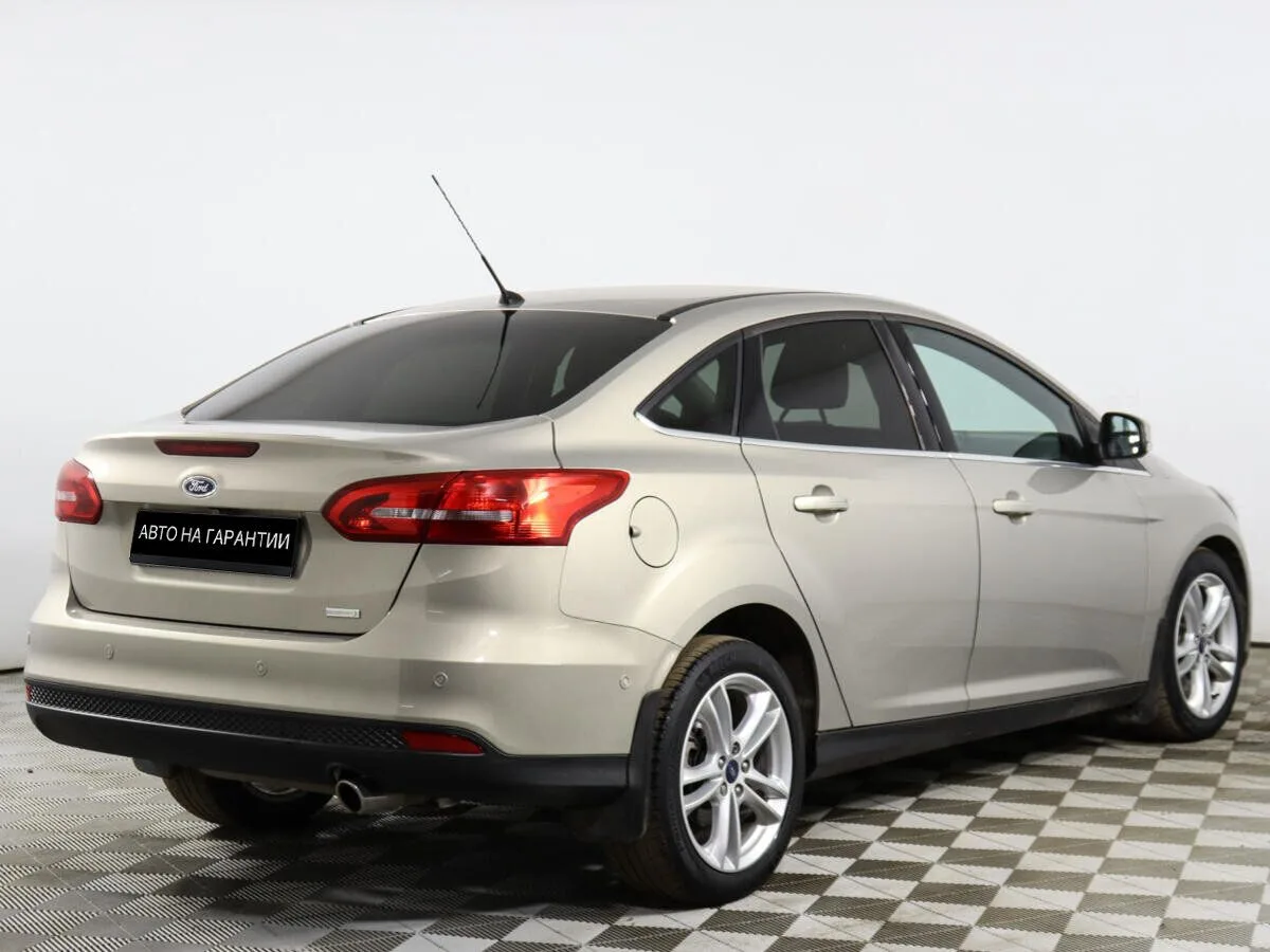 Ford Focus III Рестайлинг · Titanium — фото 3