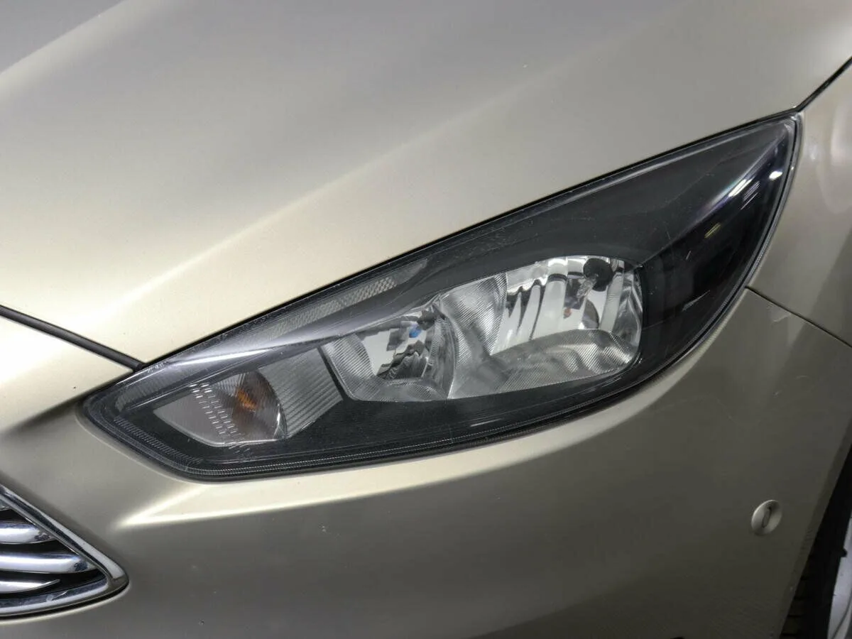Ford Focus III Рестайлинг · Titanium — фото 5