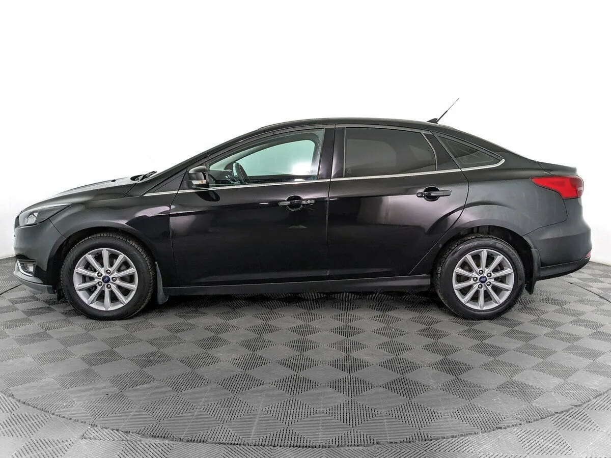 Ford Focus III Рестайлинг · Titanium — фото 3