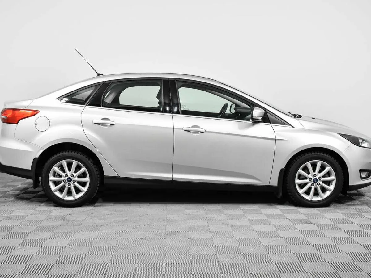 Ford Focus III Рестайлинг · Titanium — фото 4
