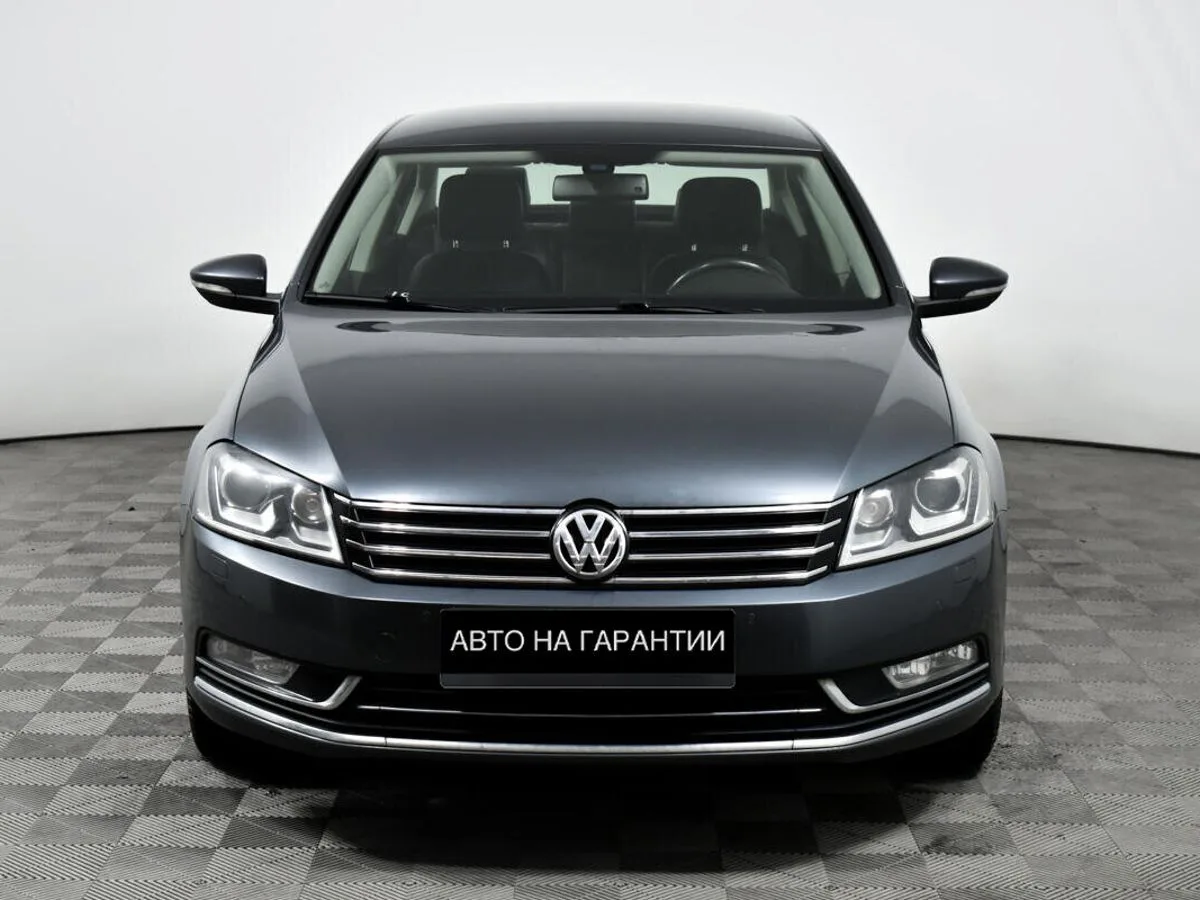 Volkswagen Passat B7 · Highline — фото 2