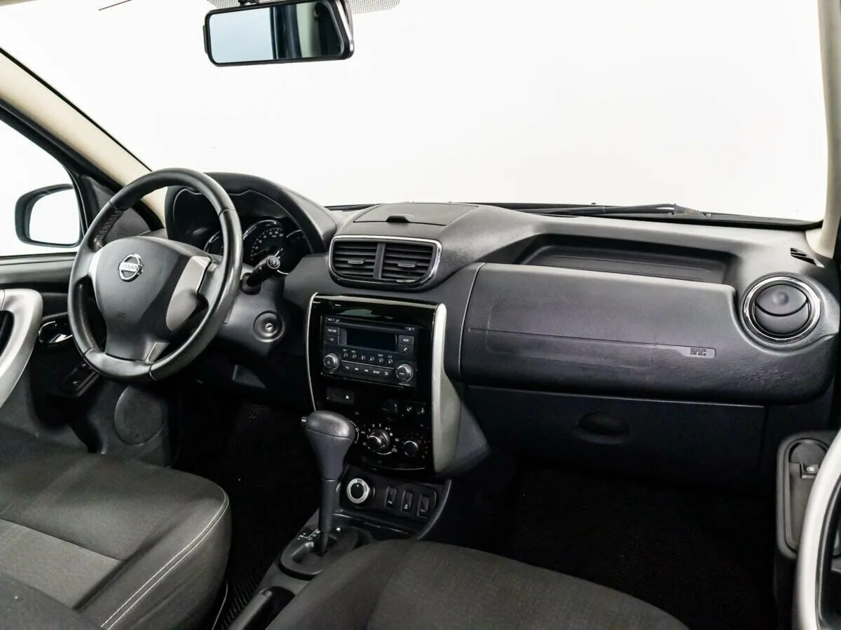 Nissan Terrano III (D10) · Elegance — фото 5