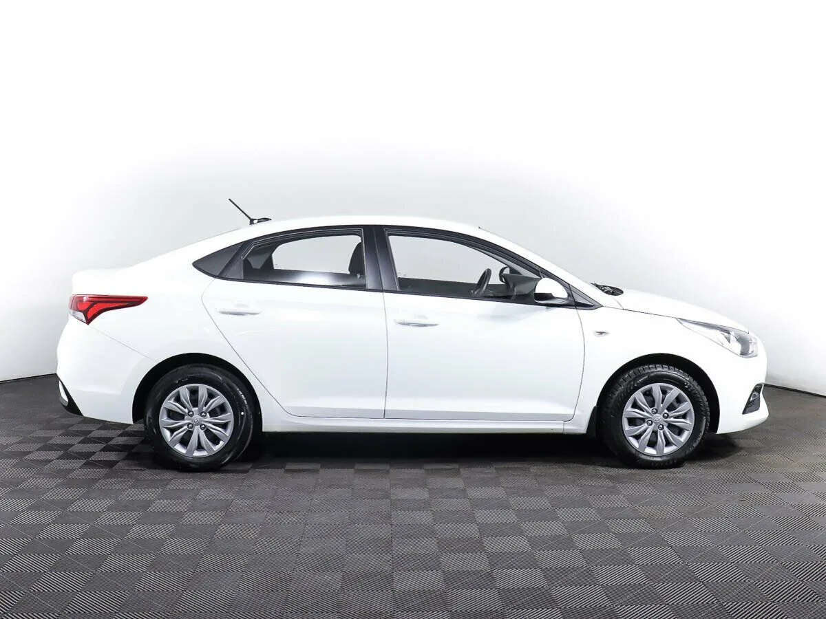 Hyundai Solaris II · Active Plus — фото 4