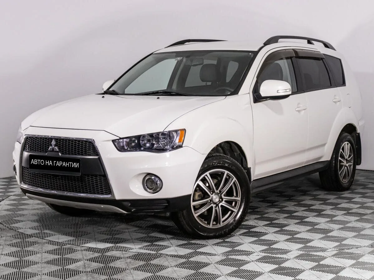 Mitsubishi Outlander II Рестайлинг · Ultimate