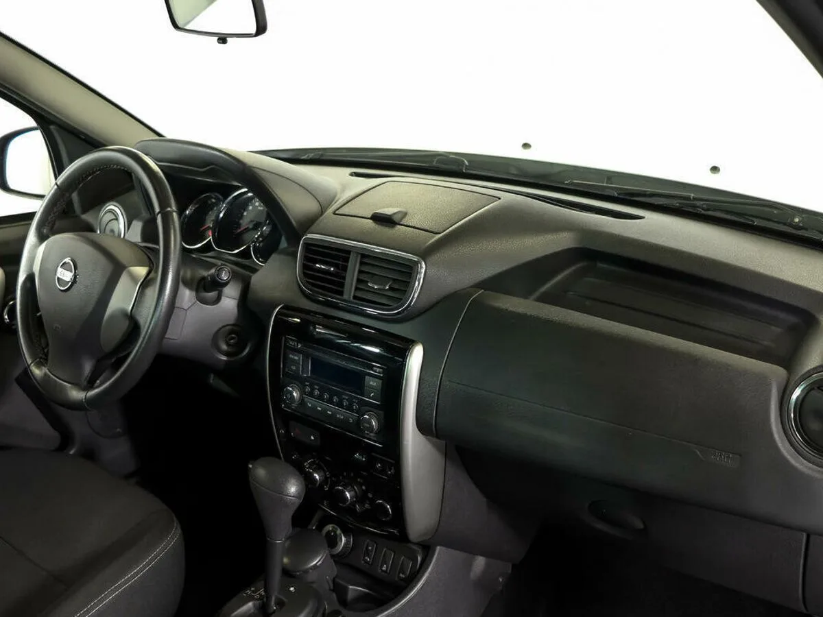 Nissan Terrano III (D10) · Elegance — фото 5