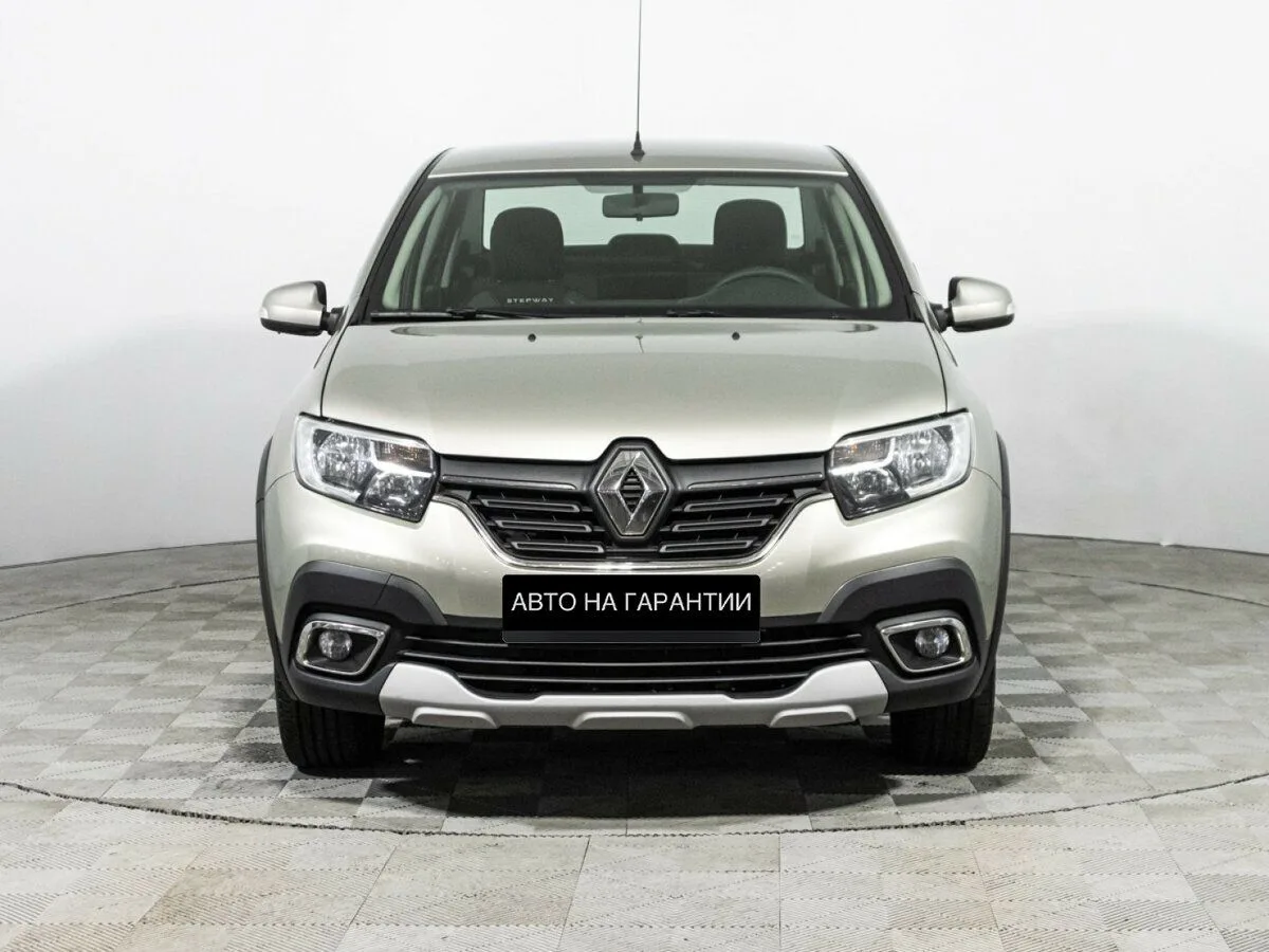 Renault Logan II Рестайлинг · Stepway Life — фото 2