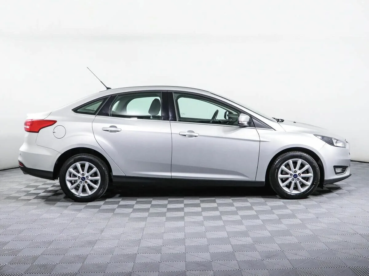 Ford Focus III Рестайлинг · Titanium — фото 4