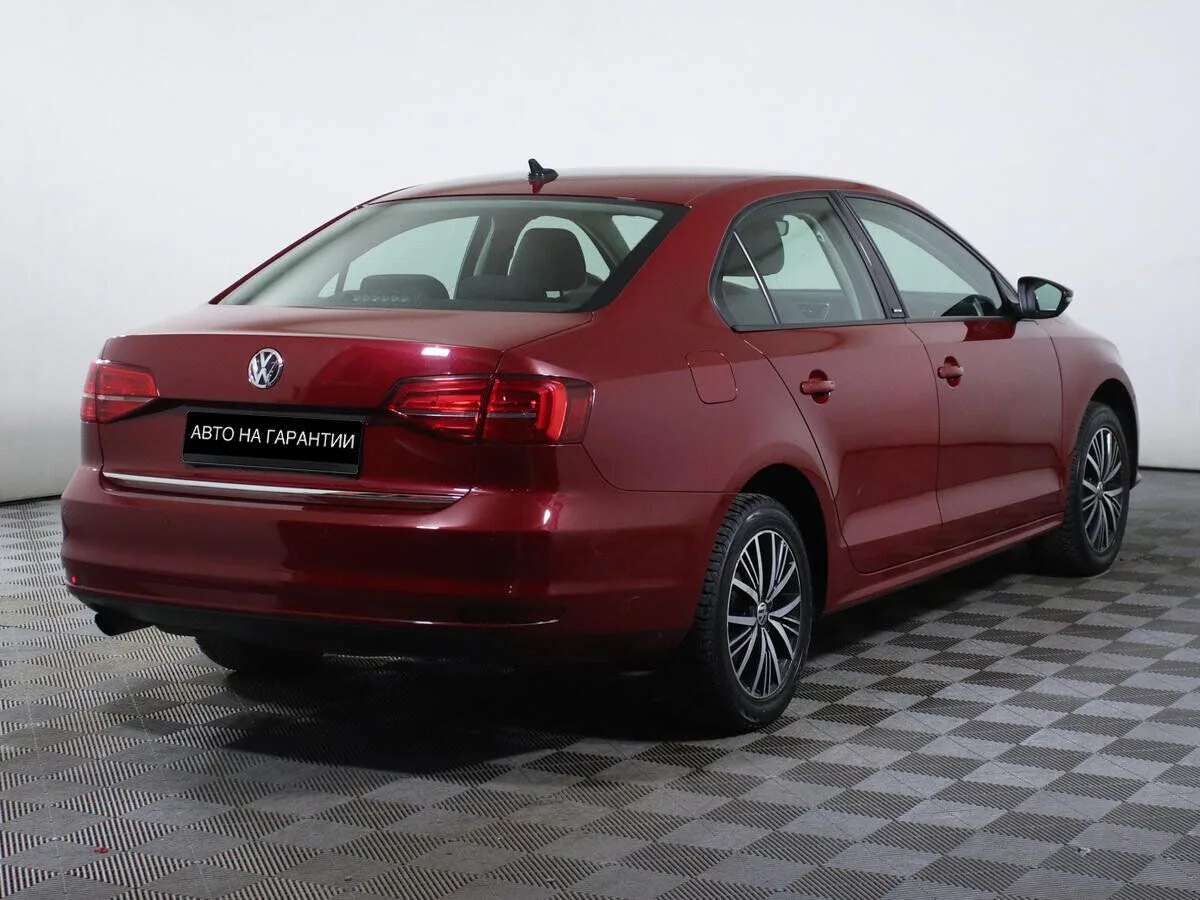 Volkswagen Jetta VI Рестайлинг · Life — фото 3