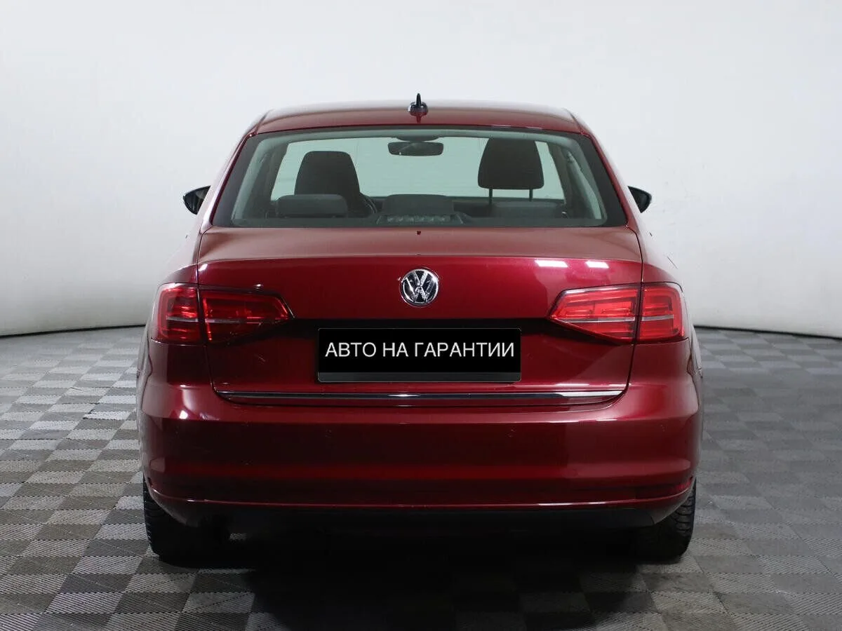 Volkswagen Jetta VI Рестайлинг · Life — фото 4