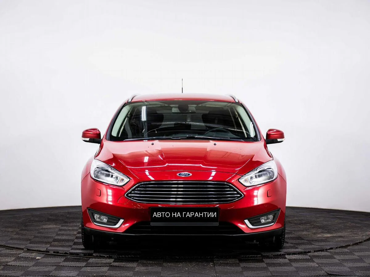 Ford Focus III Рестайлинг · Titanium — фото 2