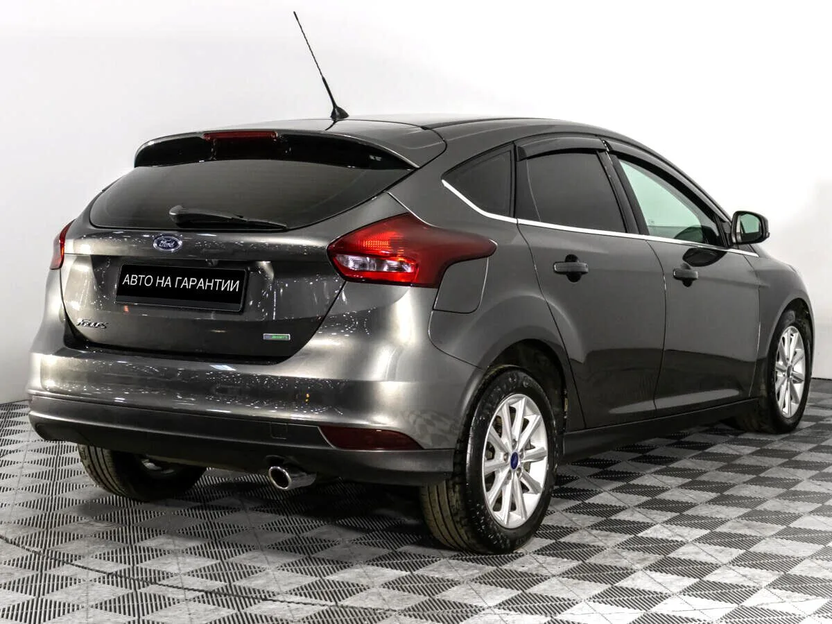 Ford Focus III Рестайлинг · Titanium — фото 3