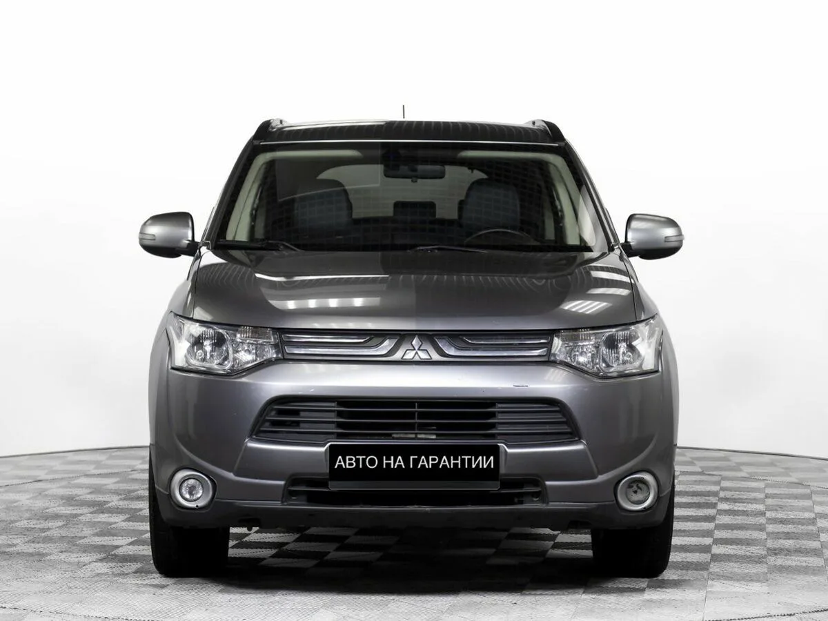 Mitsubishi Outlander III · Intense — фото 2