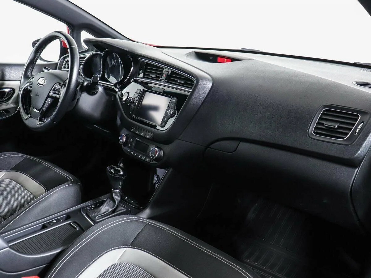 Kia Ceed II Рестайлинг · Prestige 2016 — фото 5