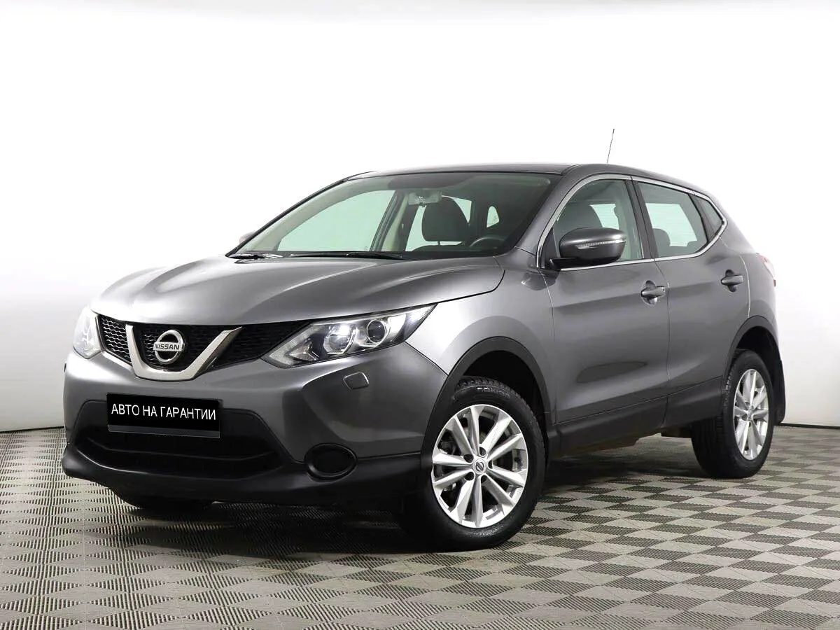 Nissan Qashqai II · XE