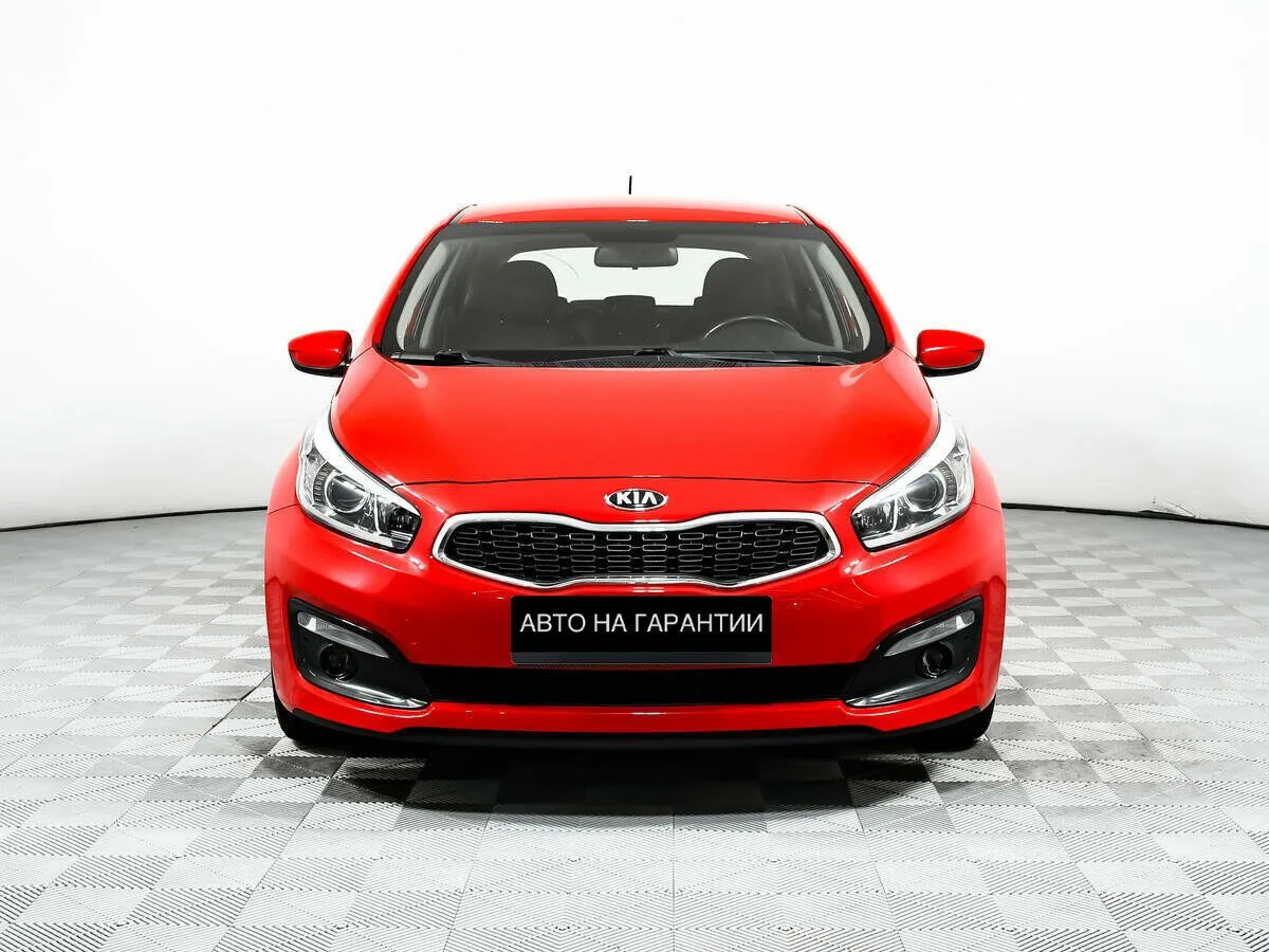 Kia Ceed II Рестайлинг · Luxe — фото 2