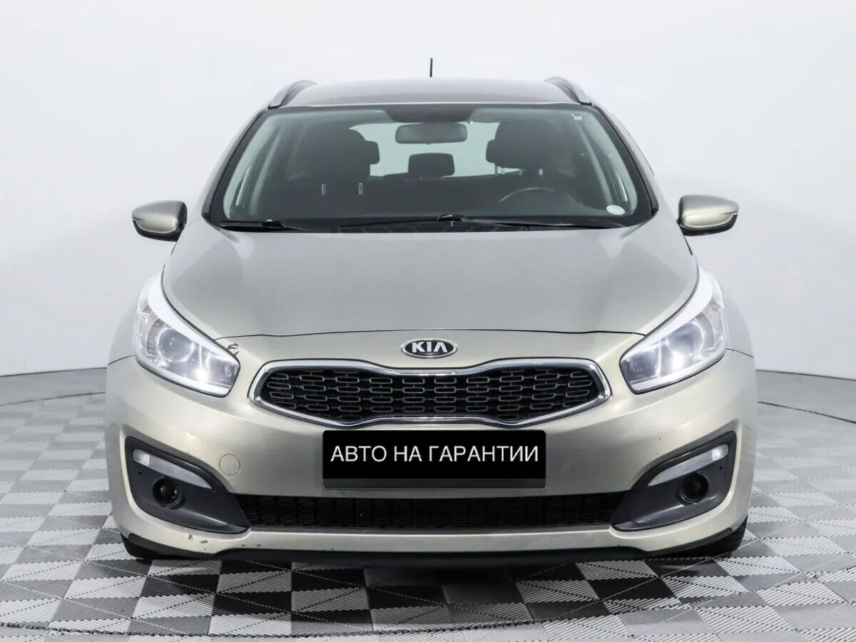 Kia Ceed II Рестайлинг · Comfort — фото 2