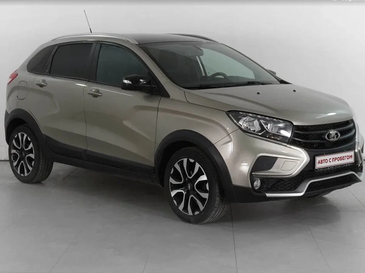 Lada (ВАЗ) XRAY I · Luxe (2018-2021)